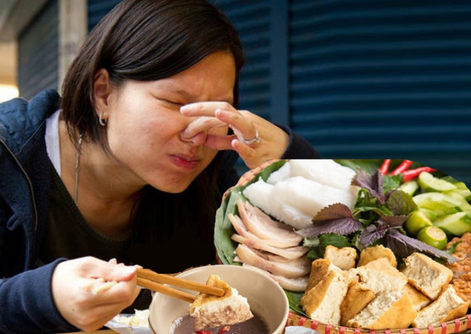 Tủ lạnh chứa các thực phẩm nặng mùi