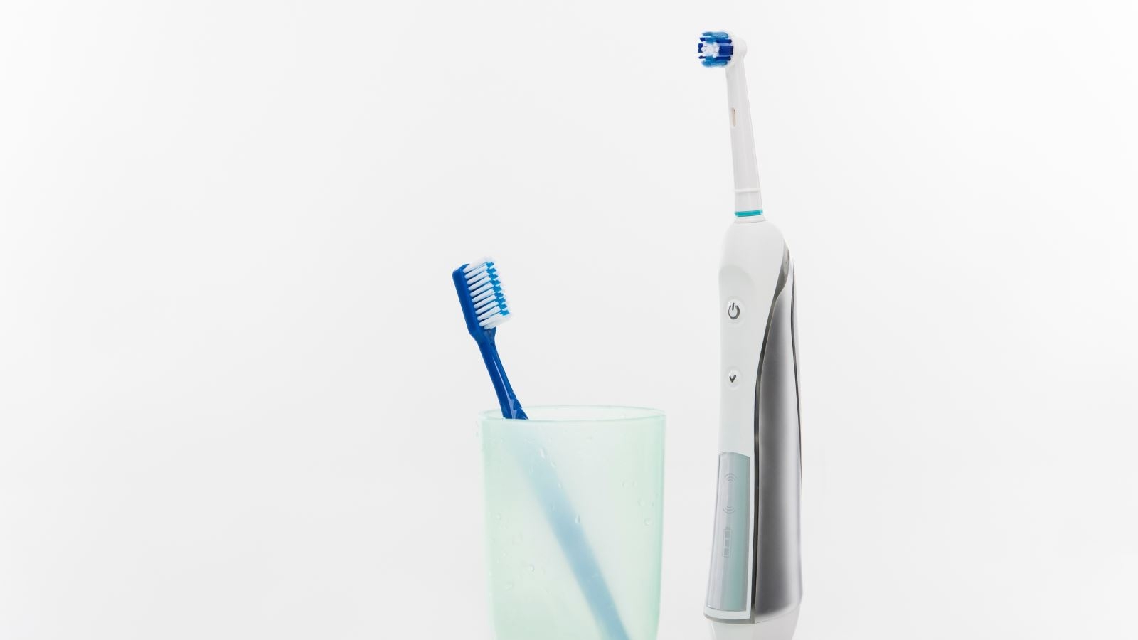 Bàn chải đánh răng điện có tốt hơn bàn chải thường (ảnh 3)