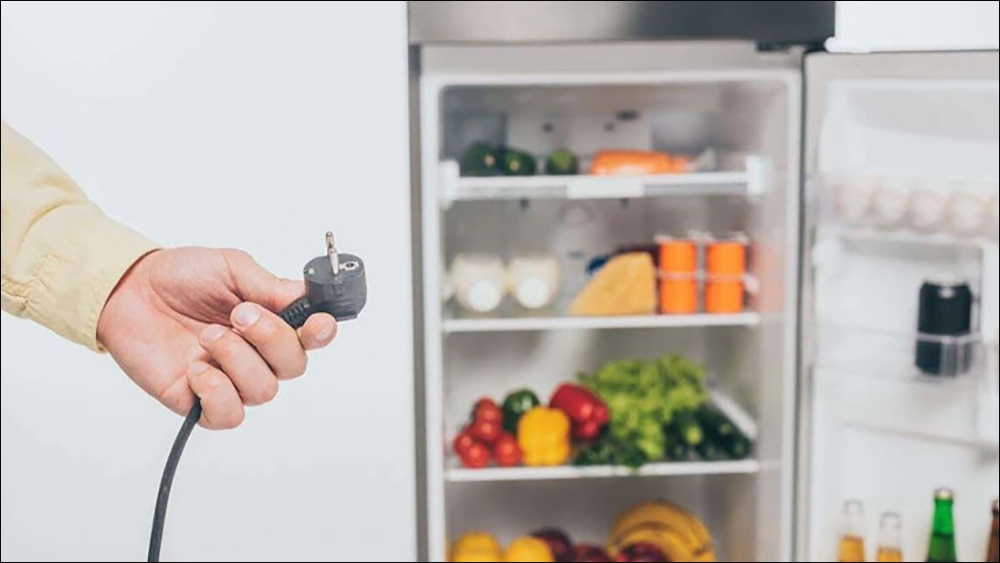 không nên bật tắt tủ lạnh thường xuyên