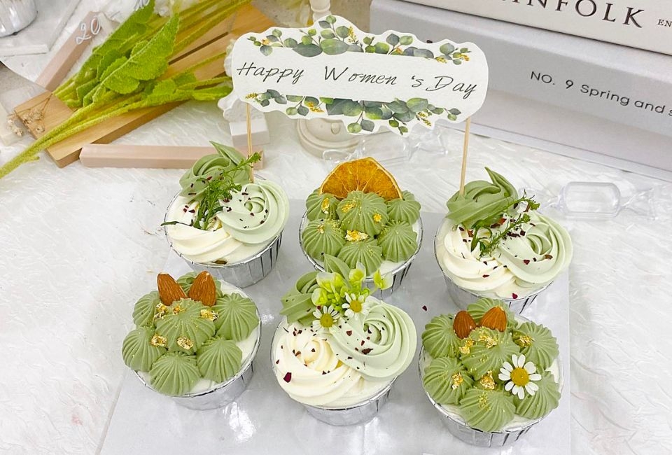 Bánh cupcake mừng 20/10
