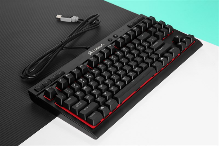 Corsair K63 Compact Mechanical Đen - Bàn phím cơ gaming chất lượng đỉnh cao, miễn bàn