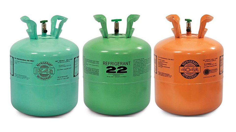 Chuẩn bị gas tủ lạnh phù hợp trước khi thay block