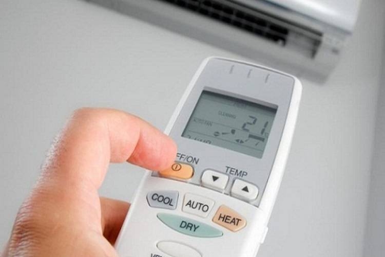 Không nên bật tắt máy lạnh liên tục