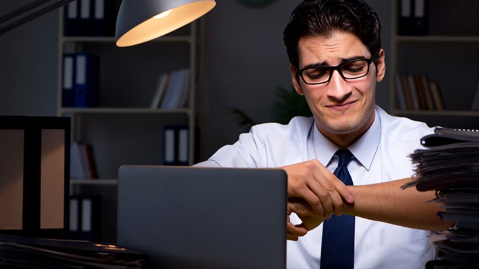 Do tính chất của công việc