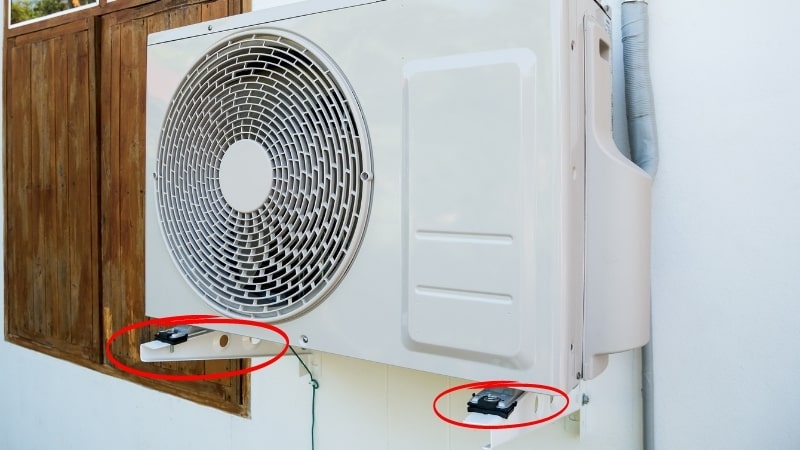 cục nóng điều hòa lúc chạy lúc không 3