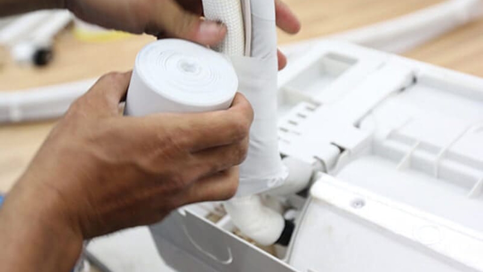 Bọc kỹ khớp nối để hạn chế rò rỉ nước khi sử dụng