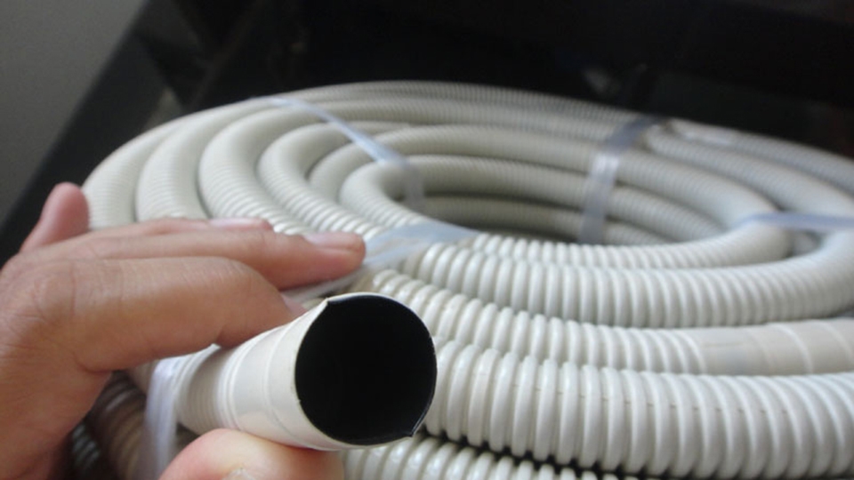 Nên chọn loại ống thoát nước từ nhựa chất lượng