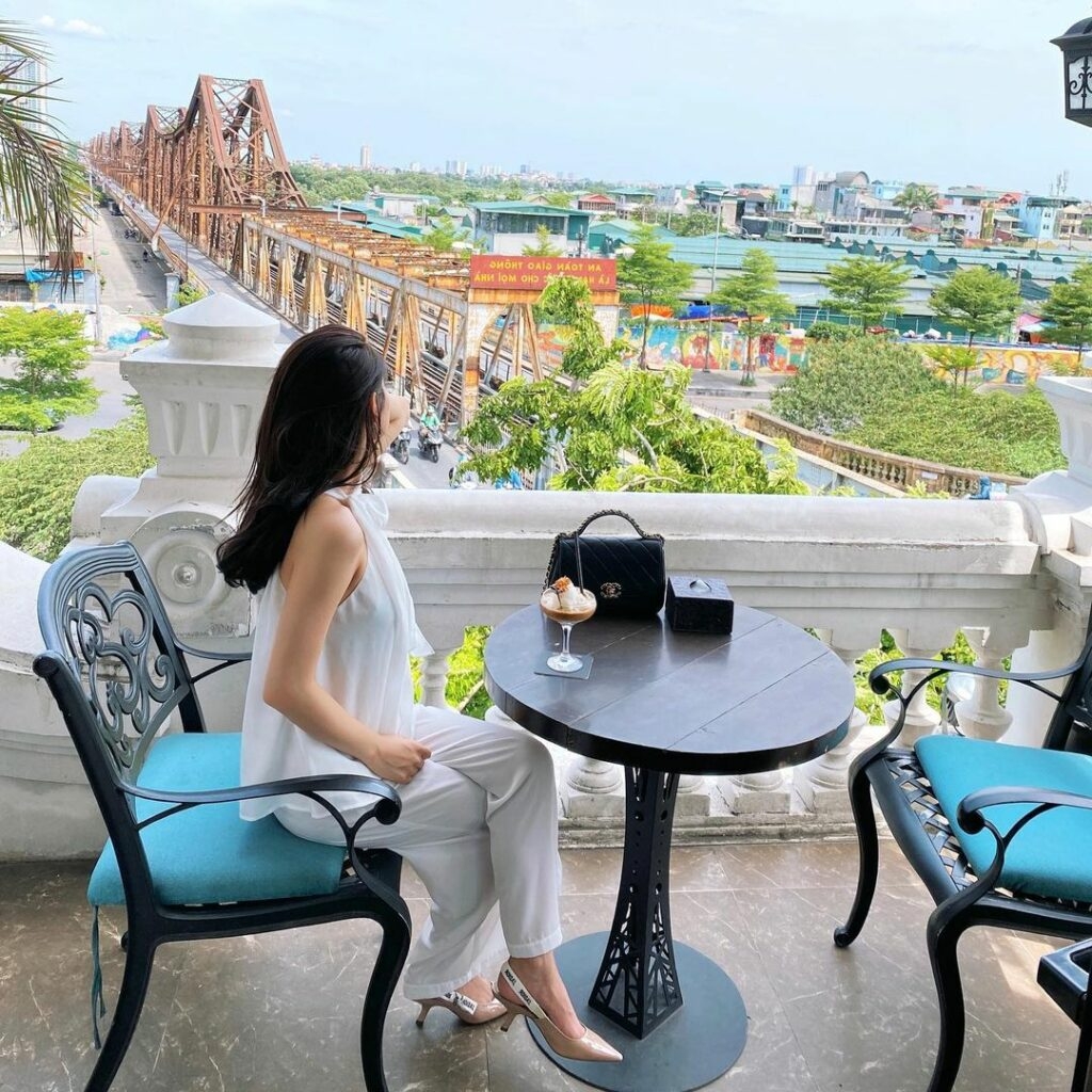 Toplist các quán café đẹp ở Hà Nội - hình 7