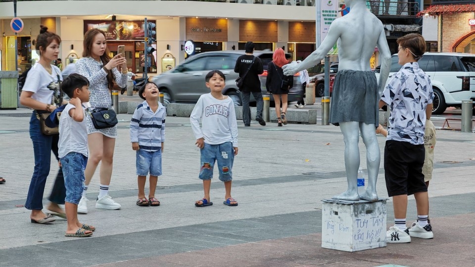 Chất lượng của những bức ảnh chụp đủ sáng từ camera chính