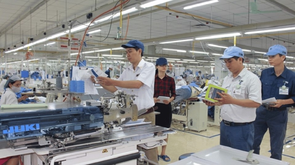 Để duy trì sự tập trung và đảm bảo không phạm sai sót khi làm việc thì nhân viên KCScần làm gì