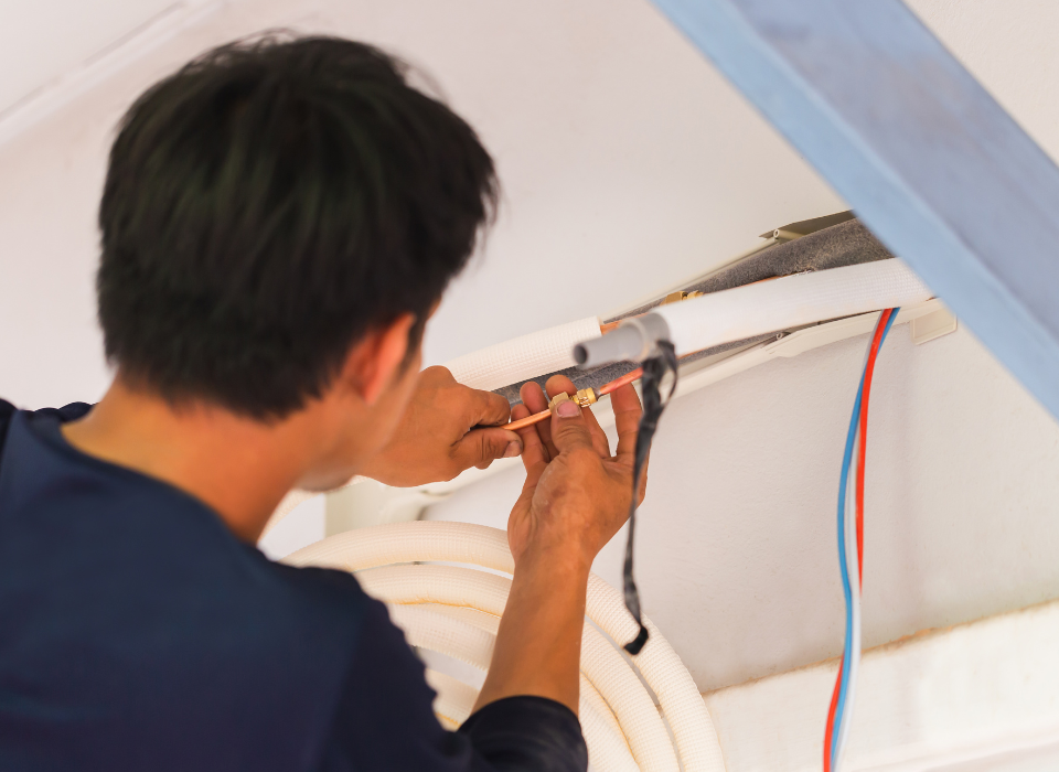 Lớp cách nhiệt của ống đồng bị mòn hoặc hỏng