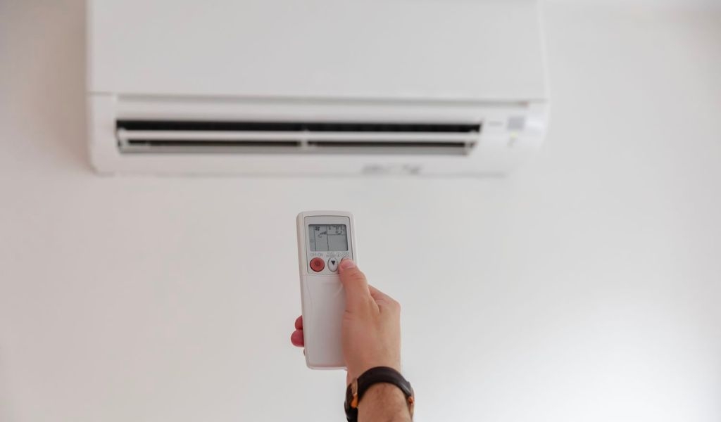 Điều hòa Inverter có tiết điện không? Cách dùng điều hoà tiết kiệm điện vào mùa nóng 4