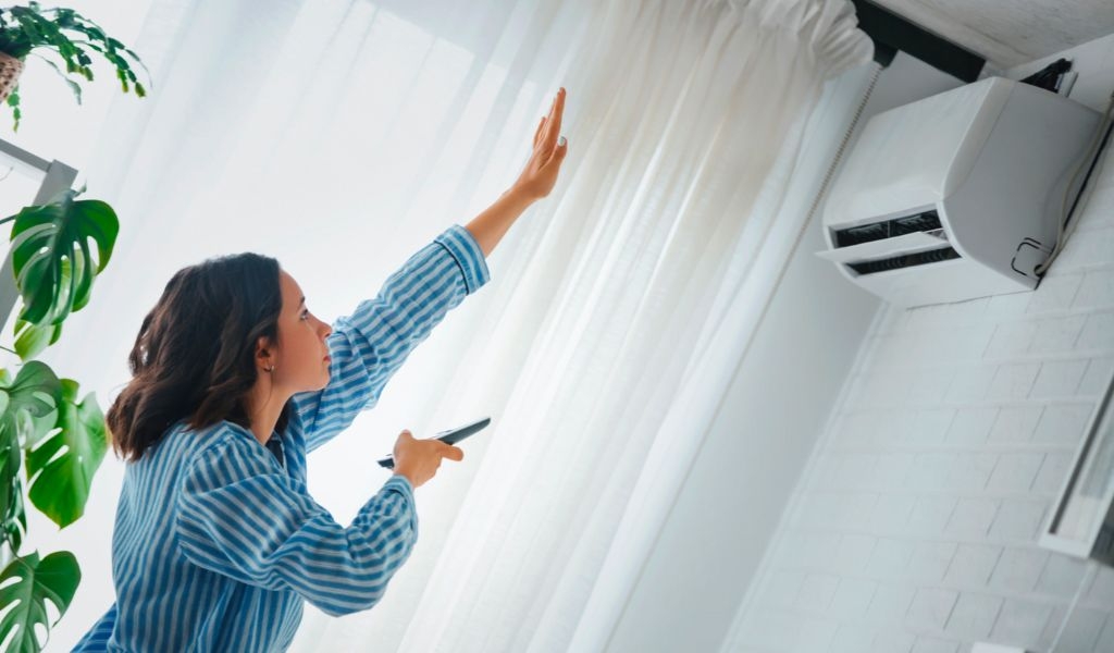 Điều hòa Inverter có tiết điện không? Cách dùng điều hoà tiết kiệm điện vào mùa nóng 3