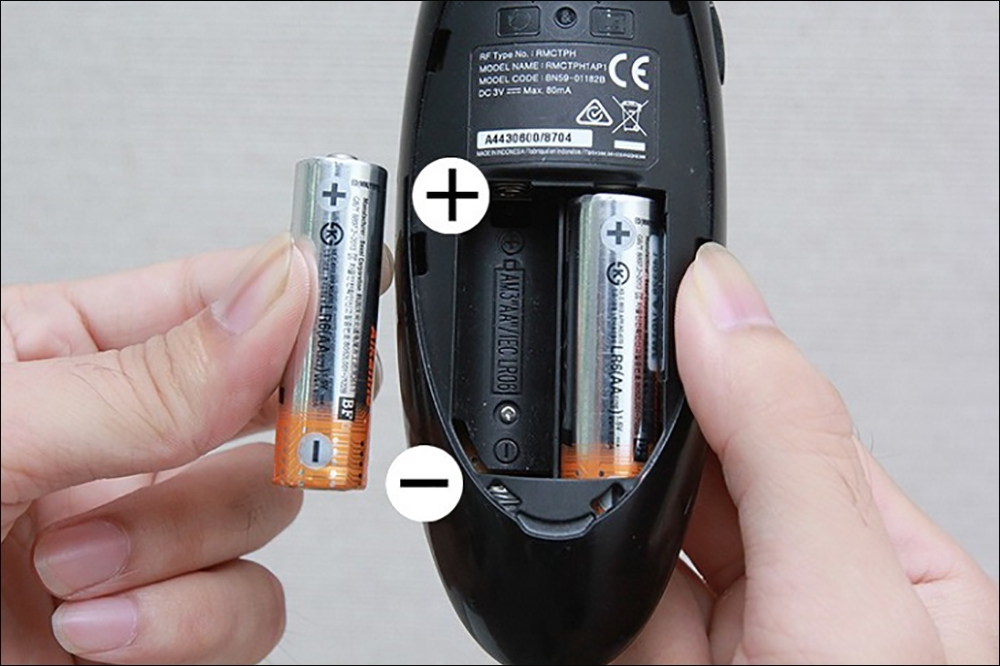 pin điều khiển hỏng hoặc lắp sai vị trí