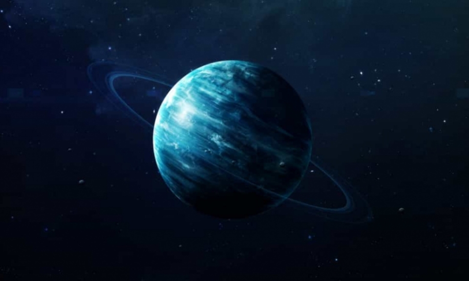 Sao Thiên Vương có địa hình kỳ lạ và là một hành tinh khổng lồ