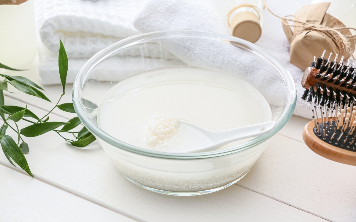 Cách làm sáng bạc bằng nước vo gạo