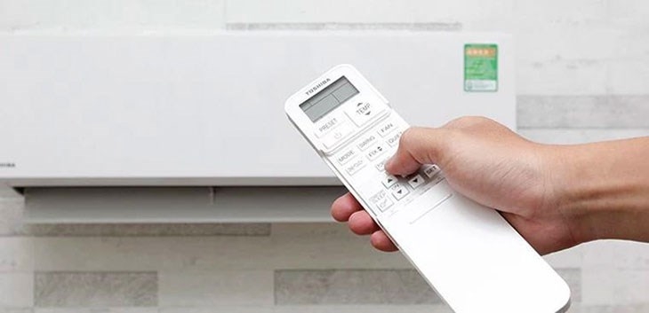 Dấu hiệu máy lạnh Toshiba báo lỗi 1C