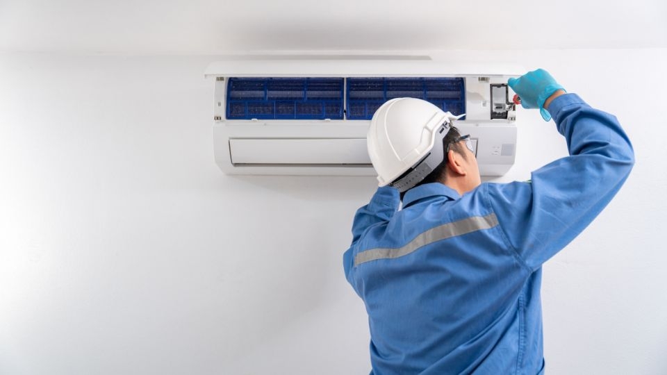 Lỗi E0 trên điều hòa Daikin là lỗi gì?