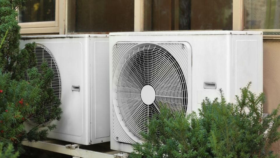 Các thiết bị bảo vệ dàn nóng bị ảnh hưởng