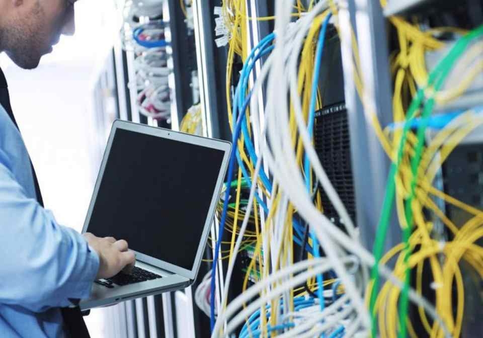 Tìm hiểu con đường phát triển thành kỹ sư phần mềm