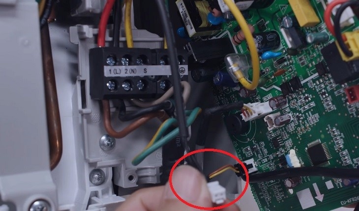 Giải quyết Ngay Lỗi EC trên Điều Hòa Funiki: Hướng Dẫn Chi Tiết và Bước Sửa Lỗi Hình 5