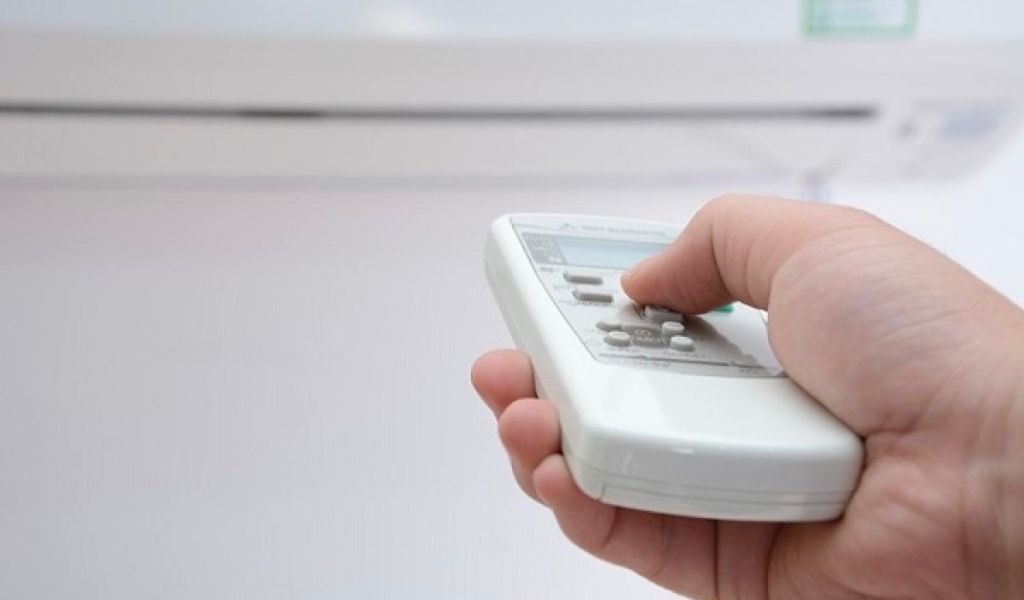 Cách khắc phục các lỗi thường gặp ở remote máy lạnh và mẹo không cần dùng điều khiển  1