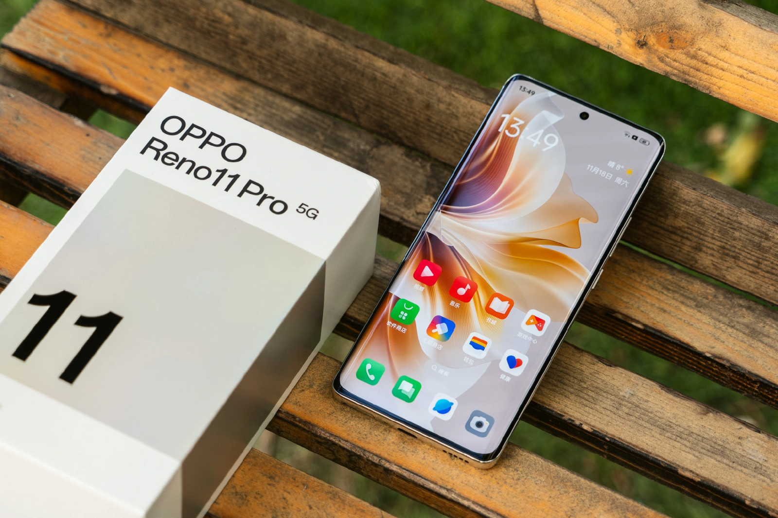 OPPO Reno11 Pro ra mắt (ảnh 2)