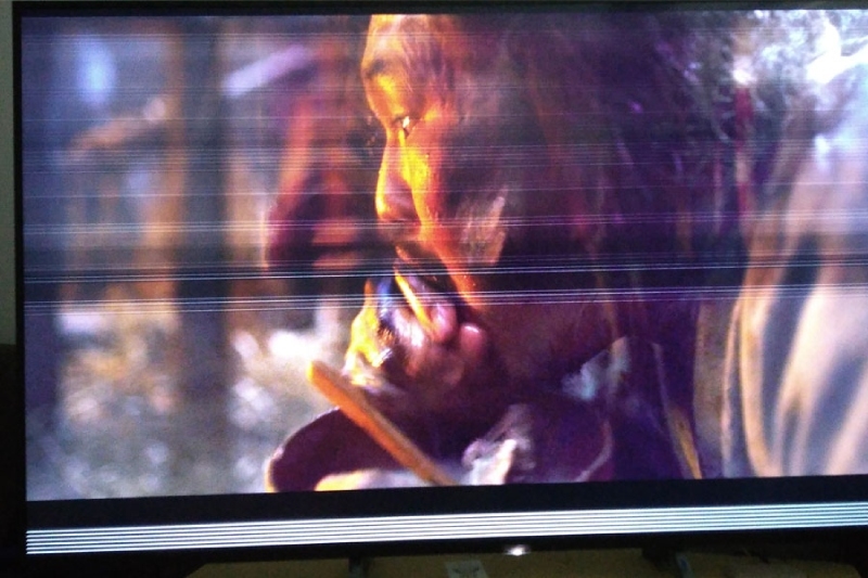 Tivi bị sọc ngang hình 1