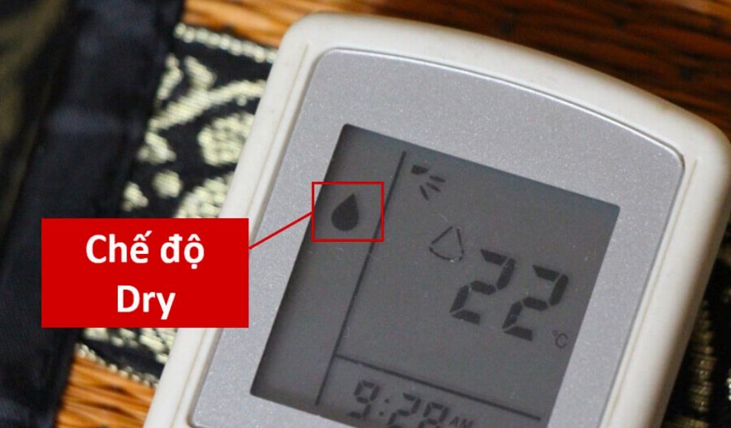 Chế độ làm khô trên máy lạnh là gì, nên sử dụng khi nào? Giải đáp câu hỏi liên quan chế độ Dry 1