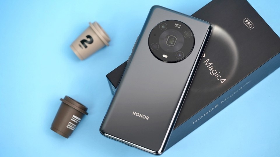 Điện thoại Honor Magic 4 Pro