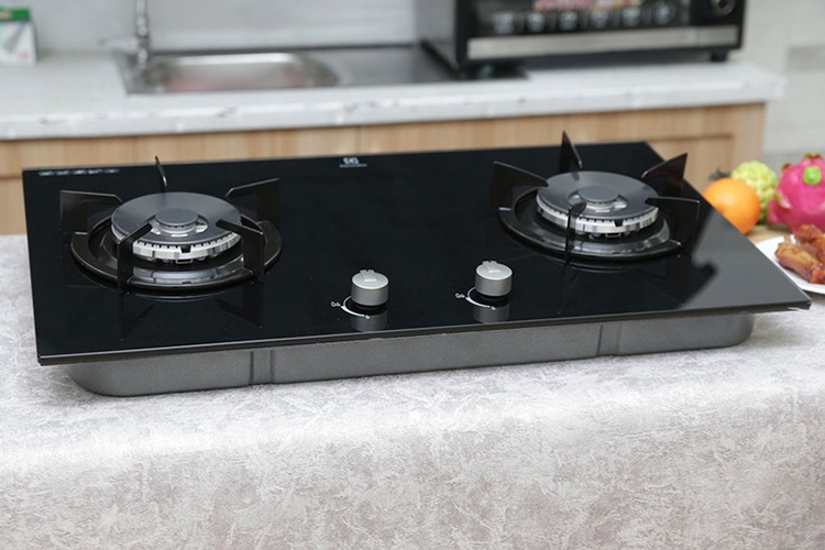 Bếp gas Electrolux của nước nào? (hình 1)