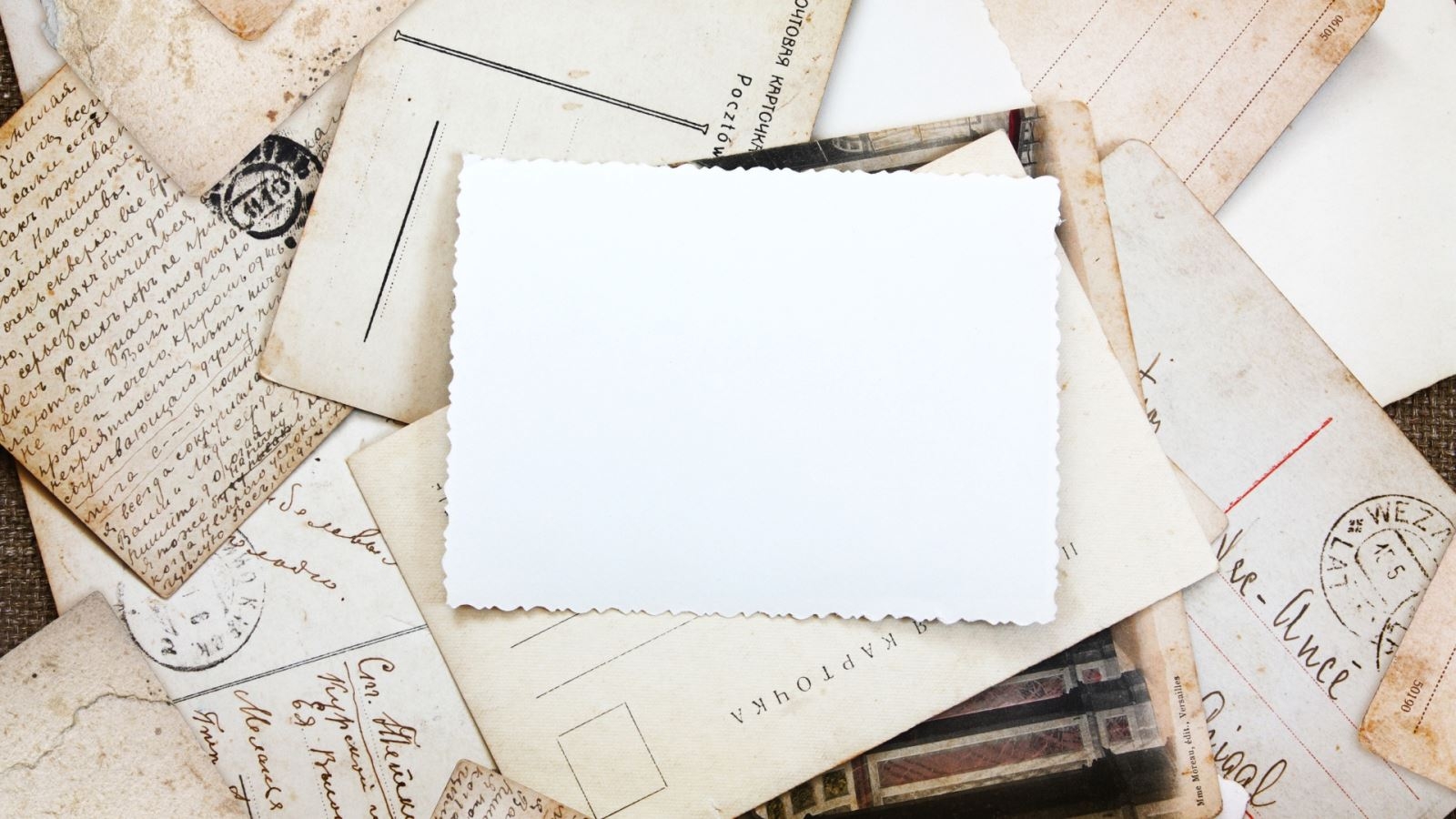 Hình nền PowerPoint phong cách cổ điển 18