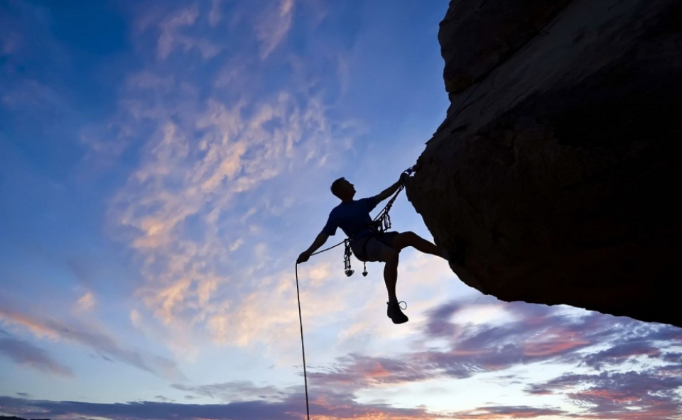 Dạng 3 của AQ - Người leo núi (Climber)