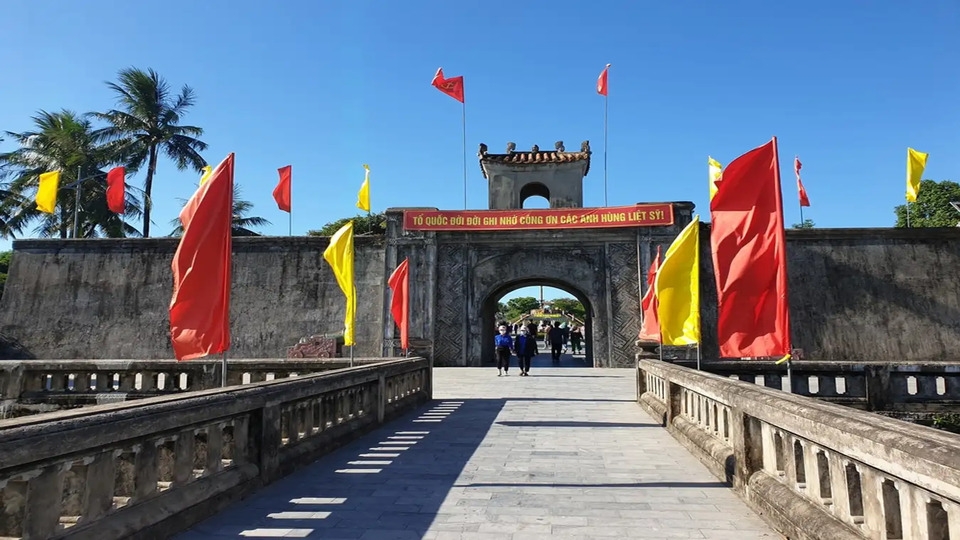 Di tích lịch sử đặc biệt thành cổ Quảng Trị nổi tiếng