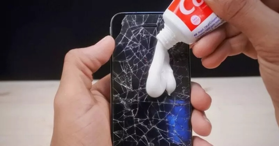 Sử dụng kem đánh răng