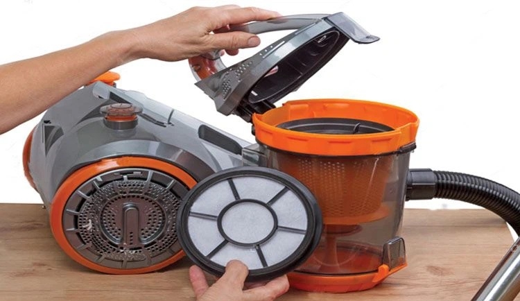 Vệ sinh, làm sạch máy hút bụi