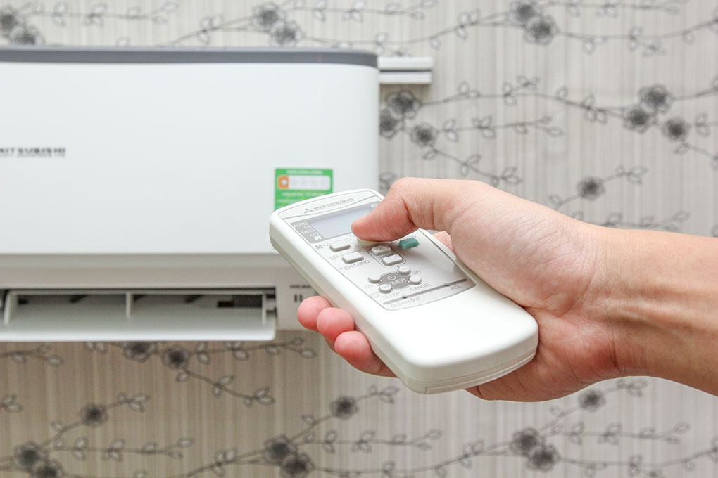 Cách sử dụng điều khiển máy lạnh Mitsubishi Heavy SRK09CMP - Ảnh 01