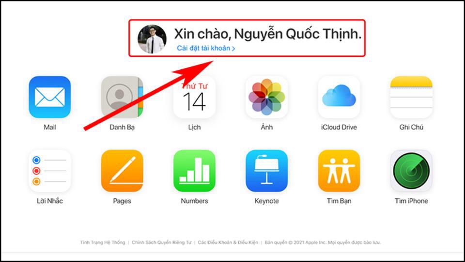 Nhấn vào mục tên của bạn sau khi truy cập website iCloud.com