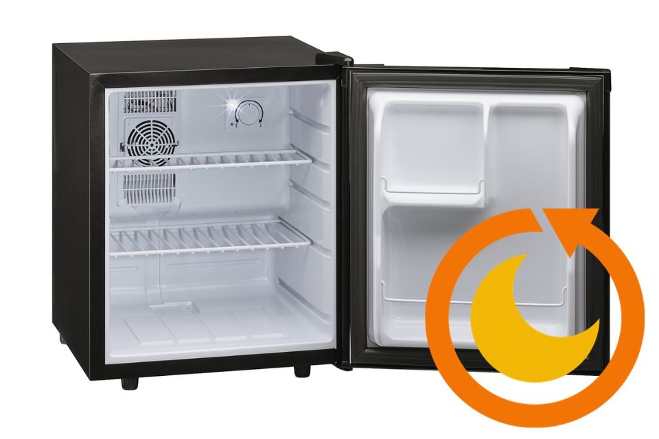 Mở cửa và để tủ lạnh qua đêm