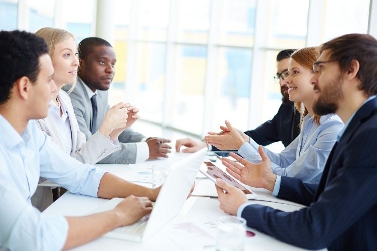 Phân biệt Business development là gì và Sales là gì?