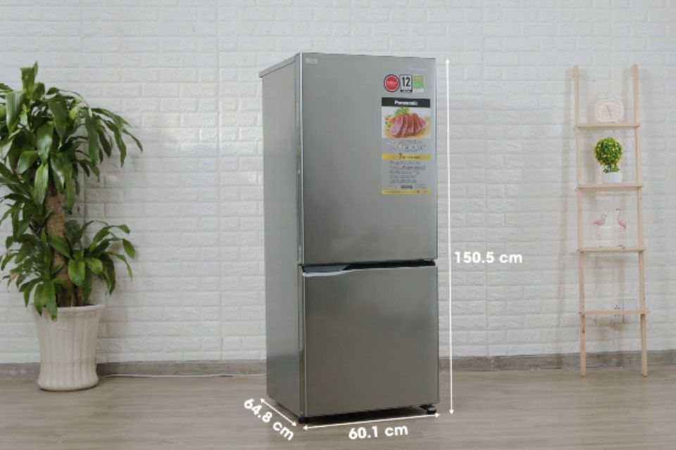 Review tủ lạnh Panasonic NR-BV280QSVN 1