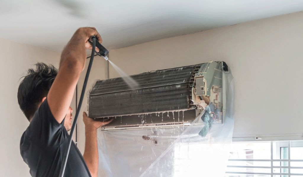 Hiện tượng máy lạnh đóng tuyết là gì? Có tác hại gì và cách khắc phục như thế nào? 5