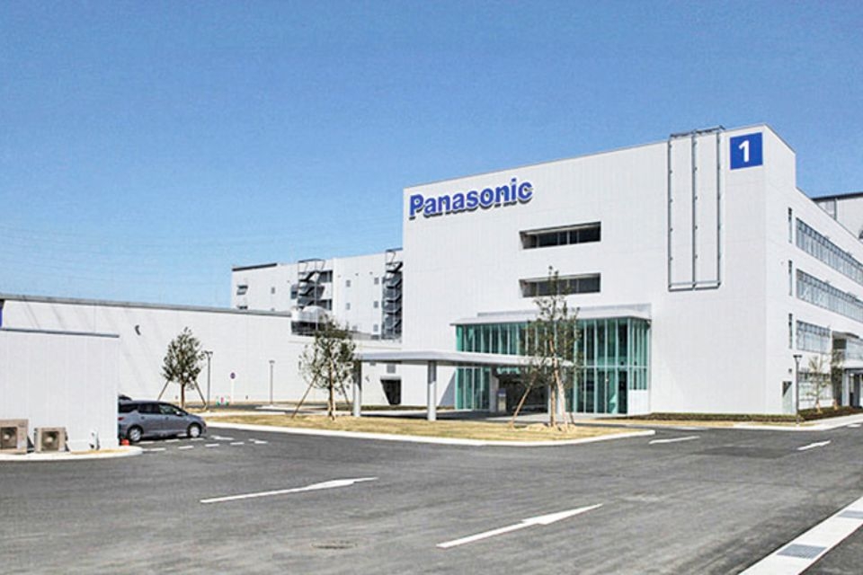 Có nên mua tủ lạnh Panasonic NR 1