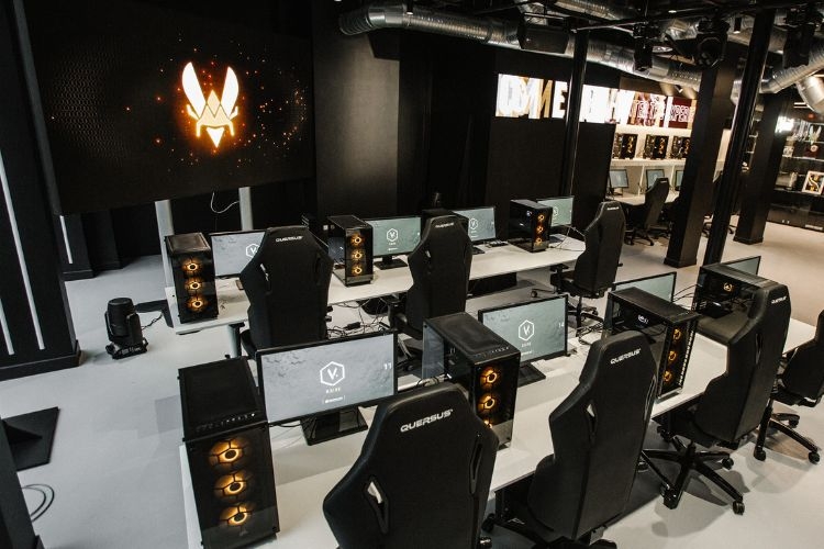 Khám phá Gaming House - Có thật sự là nơi mơ ước của game thủ