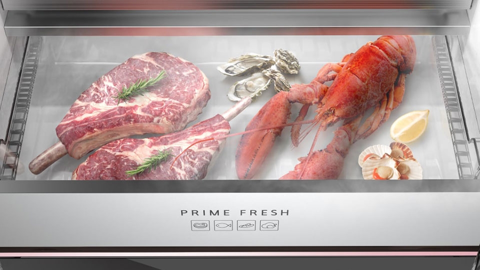 Ngăn cấp đông lớn giúp bảo quản nhiều thực phẩm
