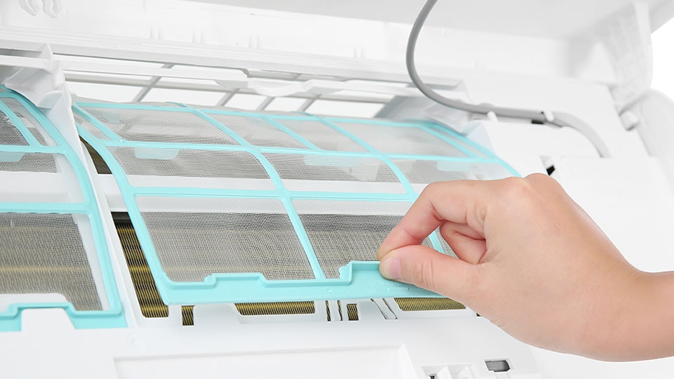 Màng lọc bụi bên trong dàn lạnh