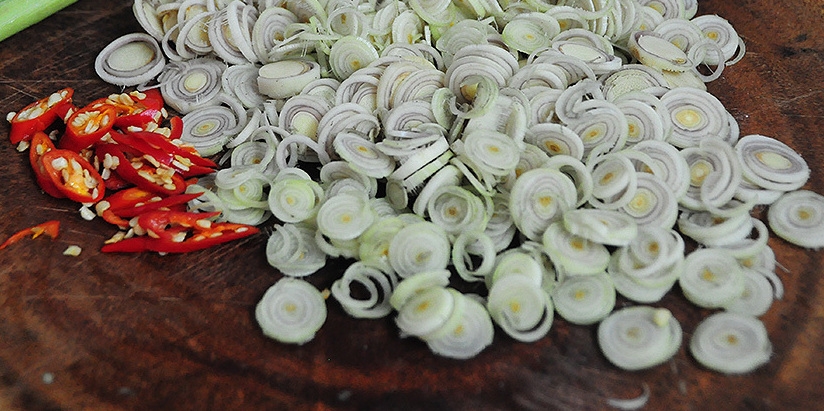 Sả ớt cắt mỏng