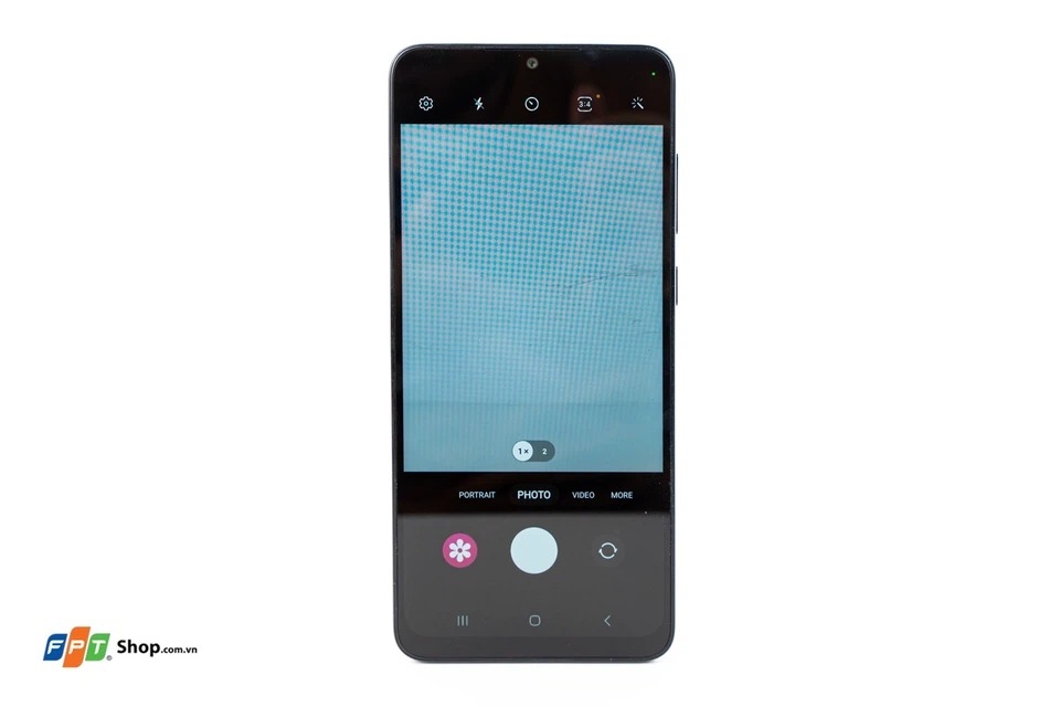 5 điện thoại Samsung giá từ 3 đến 4 triệu (hình 3)