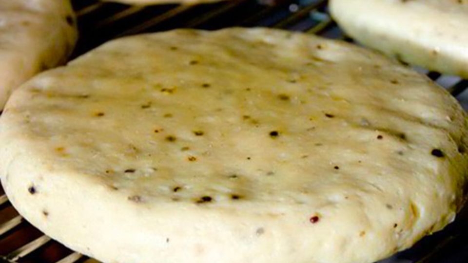 Hấp chả cá