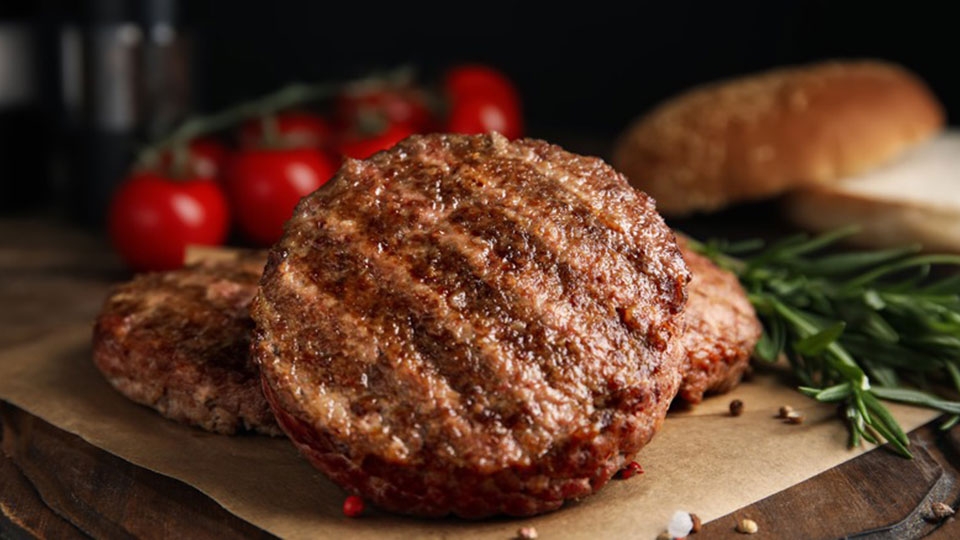 Thịt xông khói trong hamburger